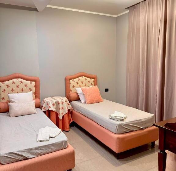 ペンション Domus Parthenope