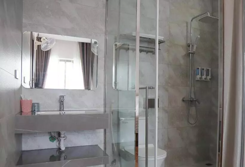 Rubillion Hotel   Vinh