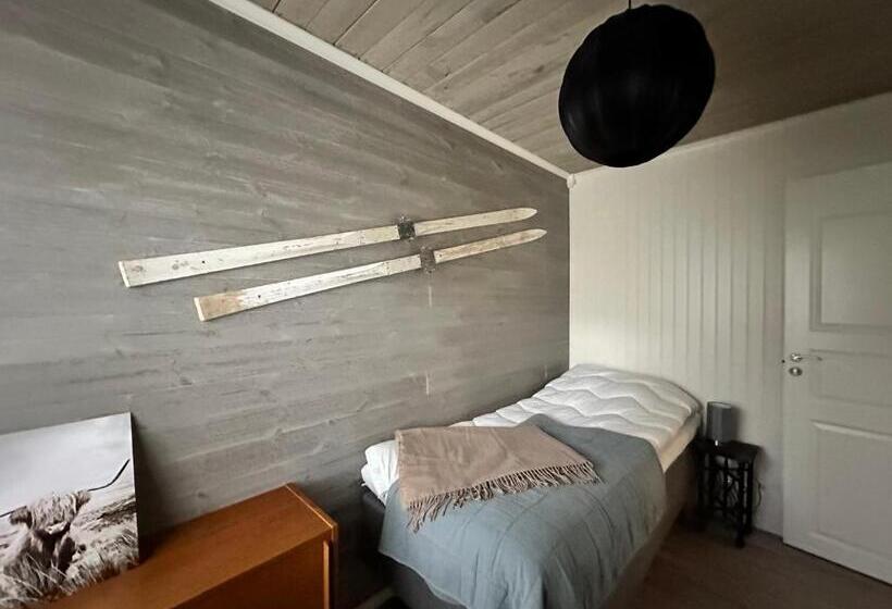 هاستل Backens Gästhem