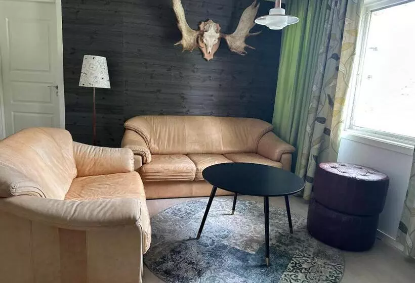 Retkeilymaja Backens Gästhem