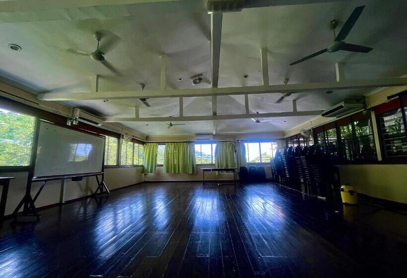 호스텔 Nuluhon Garden Dormitorio