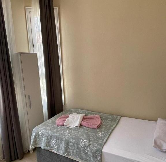 Almina Kantarcı Pansiyon