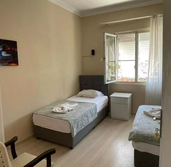 Almina Kantarcı Pansiyon