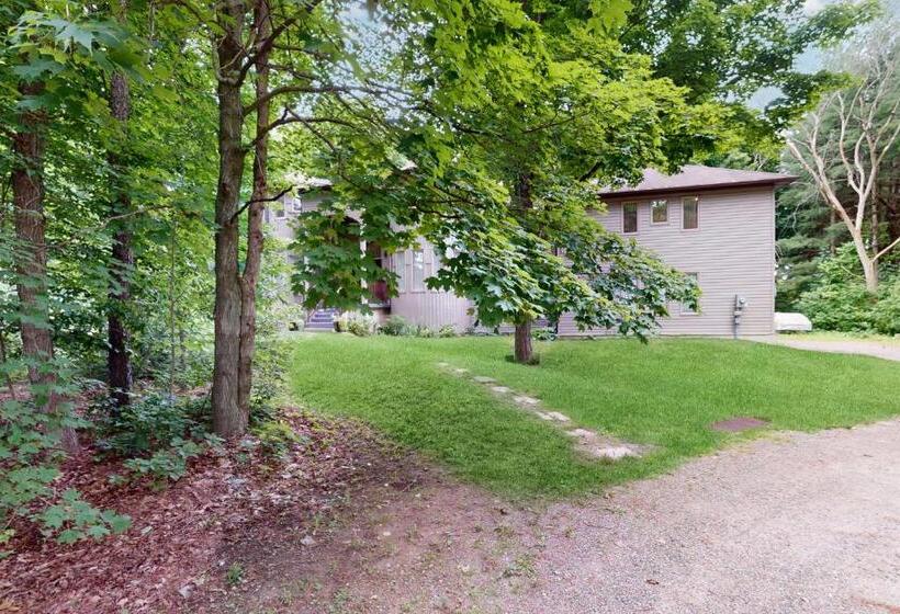 Apartment In The Aqorpions Estate