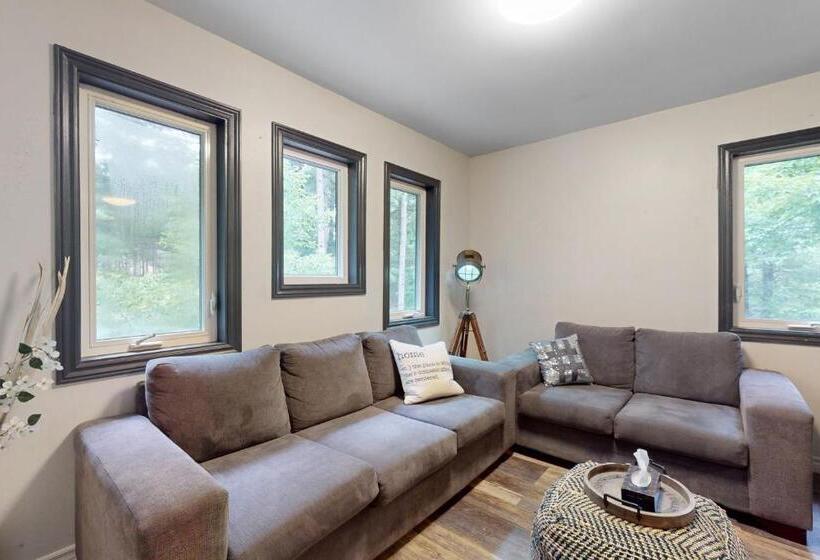 Apartment In The Aqorpions Estate