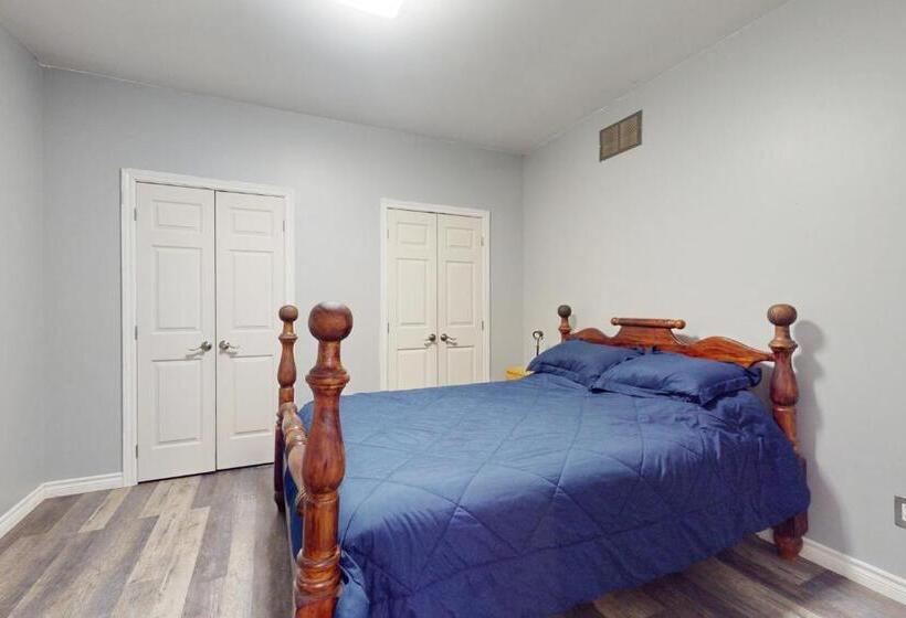 Apartment In The Aqorpions Estate