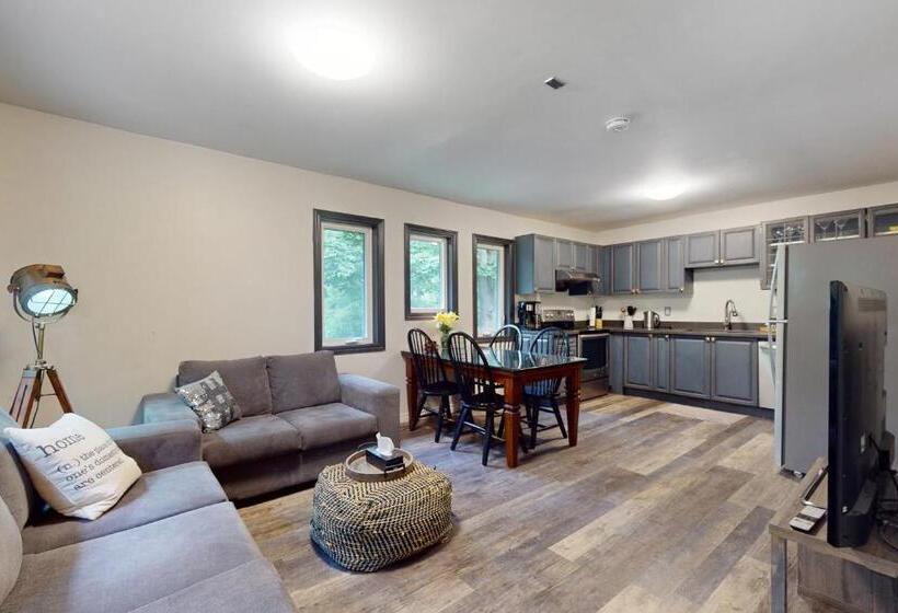 Apartment In The Aqorpions Estate