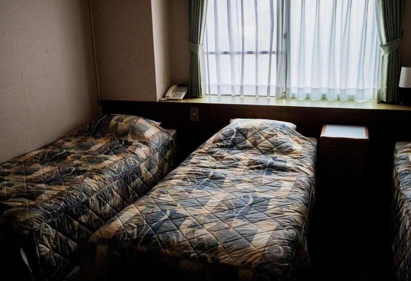 Bed and Breakfast Green Grass Kamakura