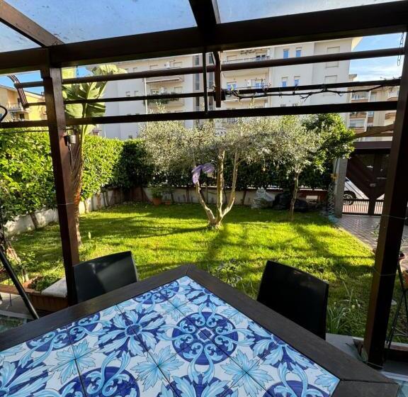 تختخواب و صبحانه Giardini Normanni