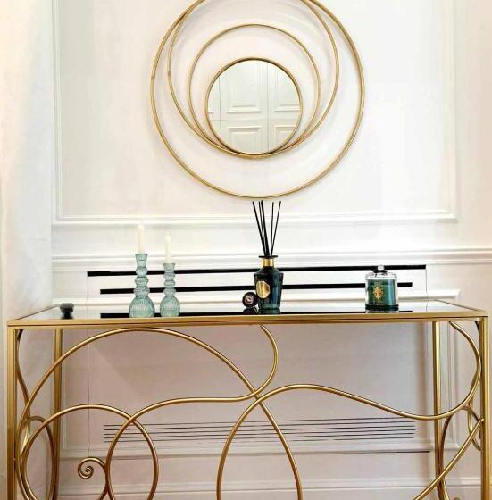 تختخواب و صبحانه Stabia Junior Suite