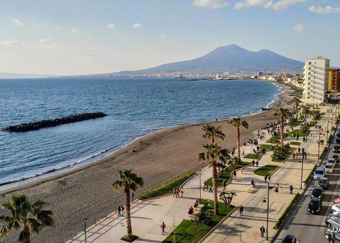 تختخواب و صبحانه Stabia Junior Suite