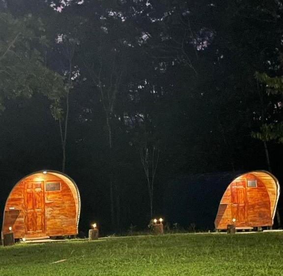 فندق Gamboa Farm Lodge