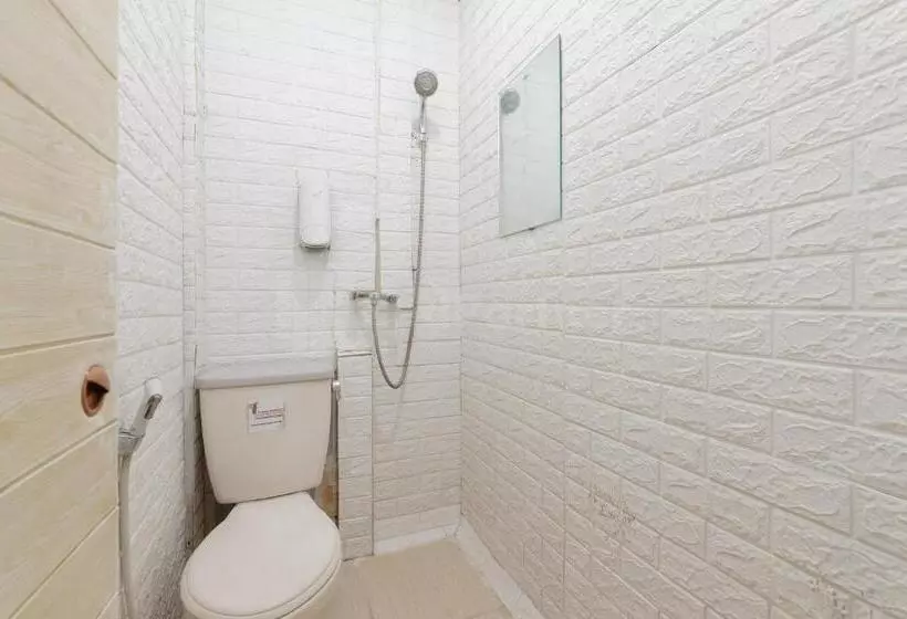 Hotelli My Home2 Mall Ciputra Cibubur Redpartner