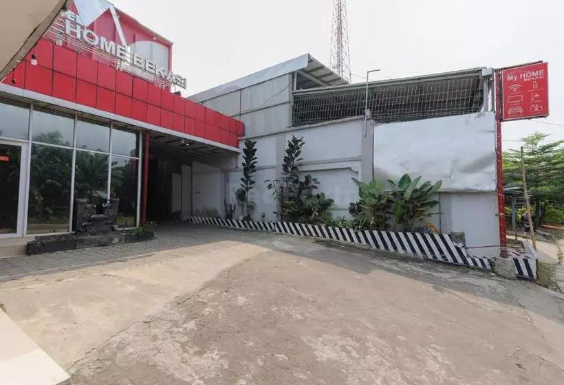 Hotelli My Home2 Mall Ciputra Cibubur Redpartner