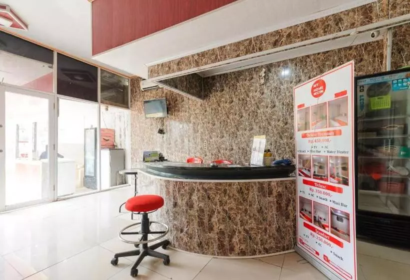 Hotelli My Home2 Mall Ciputra Cibubur Redpartner