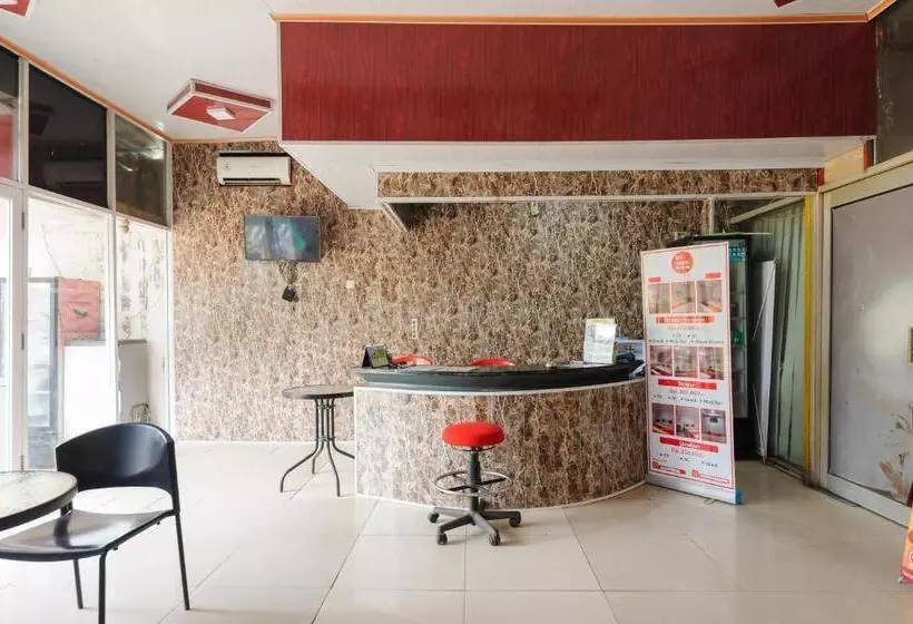 Hotelli My Home2 Mall Ciputra Cibubur Redpartner