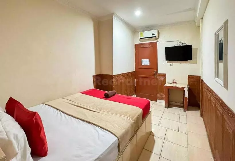 Hotelli My Home2 Mall Ciputra Cibubur Redpartner