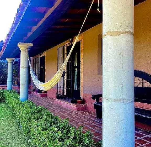 Hotelli Quinta Trespuentes