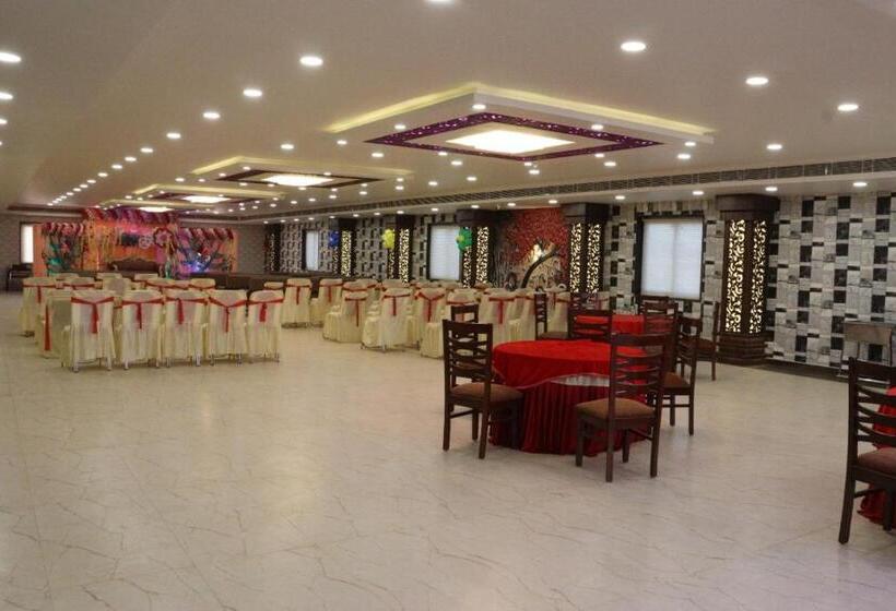 Hotel Shakti & Banquet