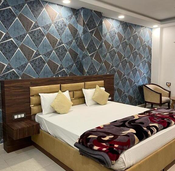 Hotel Shakti & Banquet