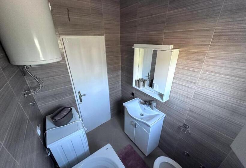 پانسیون Apartman Bjelisi