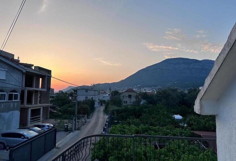 پانسیون Apartman Bjelisi