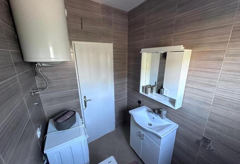 پانسیون Apartman Bjelisi