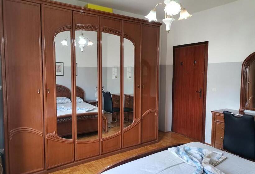 پانسیون Camera Matrimoniale Con Ampio Armadio