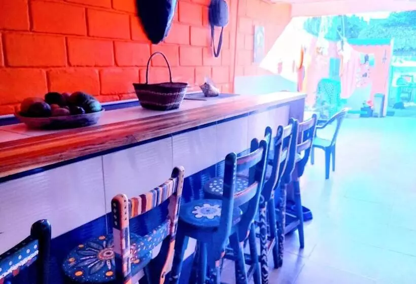 ペンション Casa Isayoba
