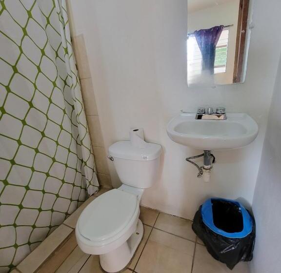 پانسیون Hostal Familiar Ulua