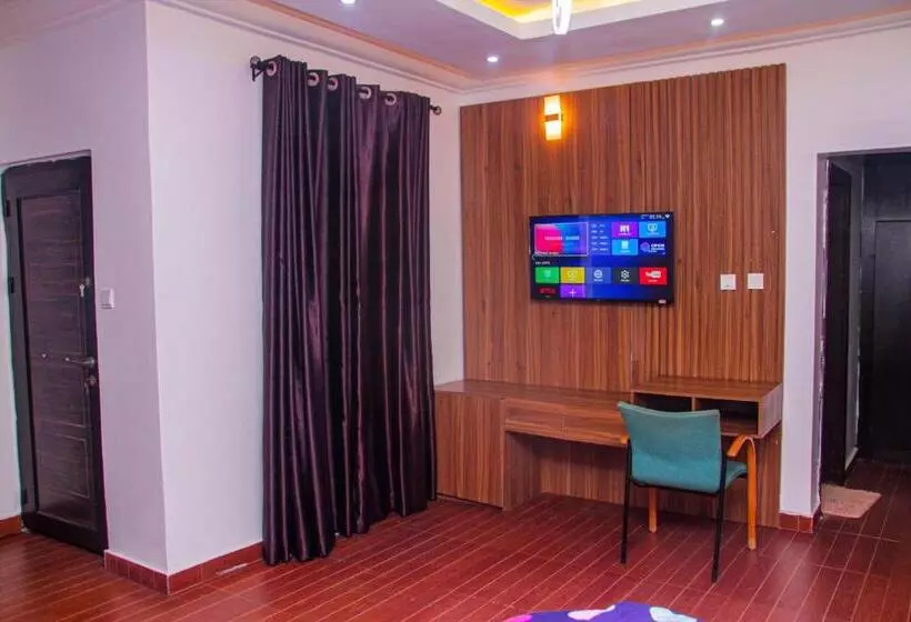 پانسیون Lvingspace Apartments