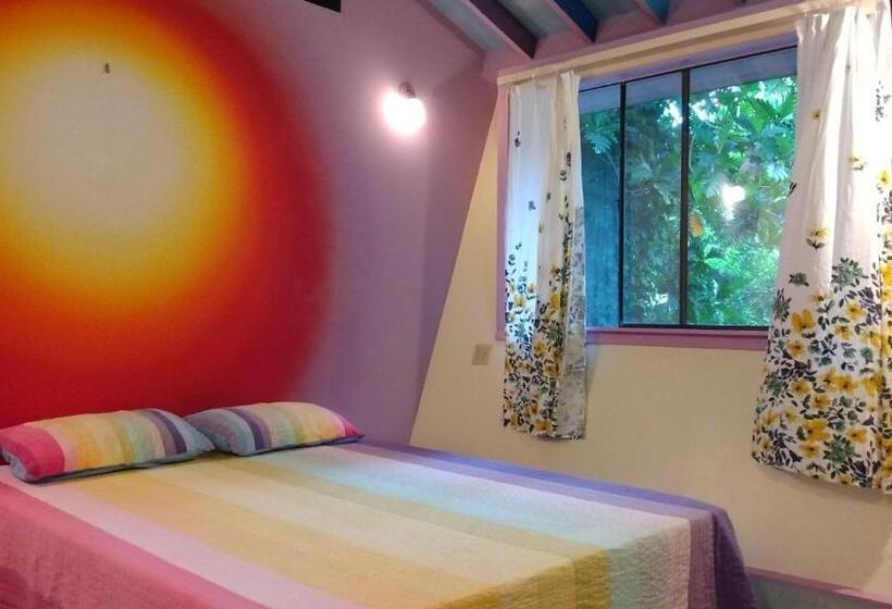 Пансион Margo S Corner