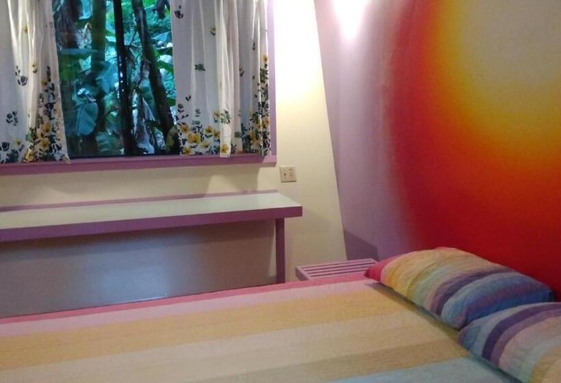 Пансион Margo S Corner