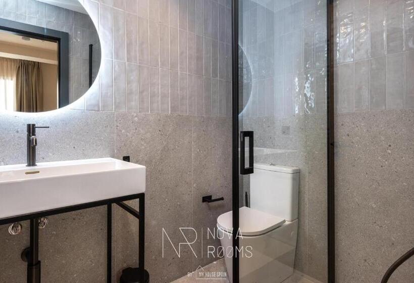 پانسیون Hostal Nova Rooms By Myhousespain