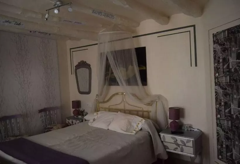 ユースホステル El Capricho De Alcorisa