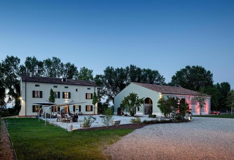 הוסטל Cascina La Goliarda