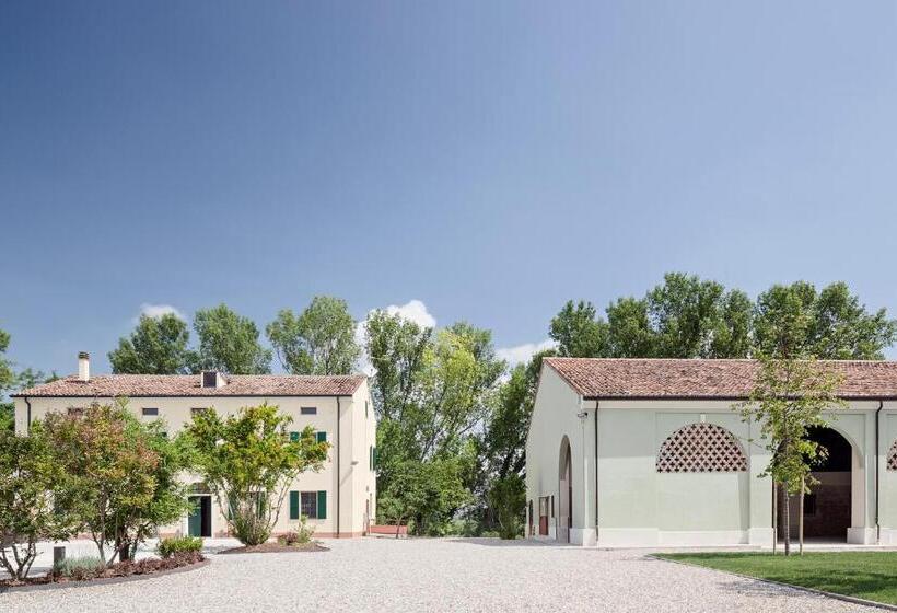 הוסטל Cascina La Goliarda