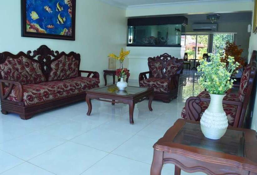 هاستل Rio Dulce