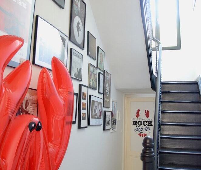 تختخواب و صبحانه Rock Lobster City Lodge