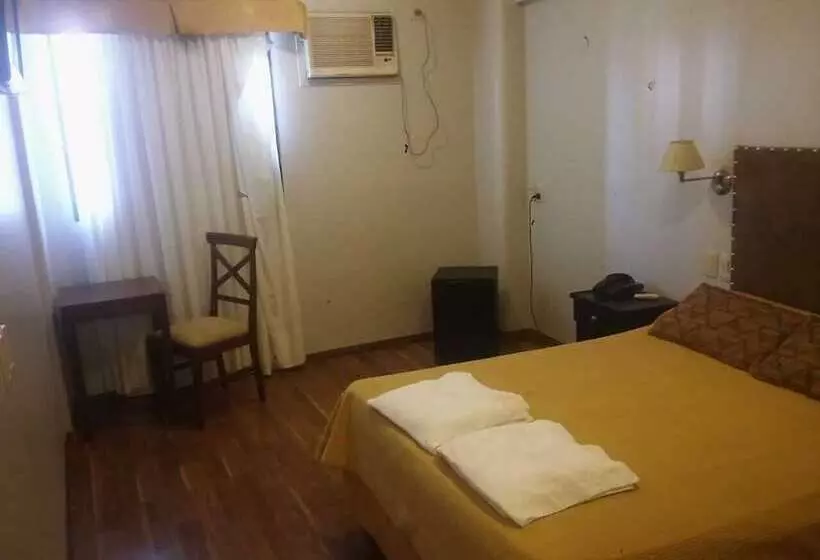 هتل Embajador
