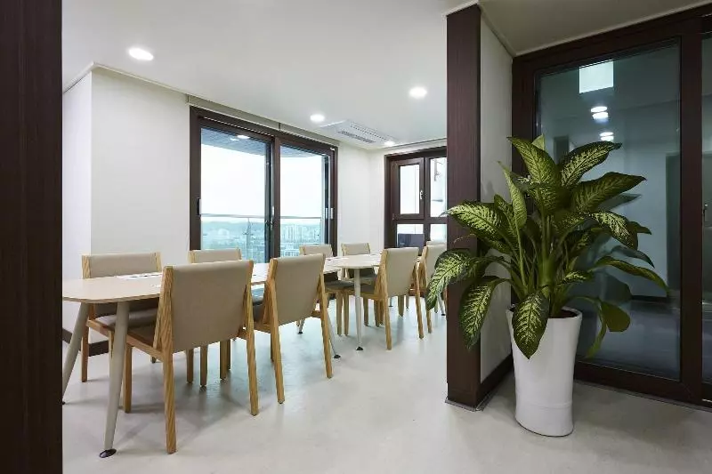 هتل Raonstay In Perla