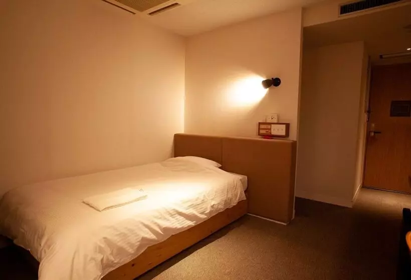 Hotelli Relief Kokura Annex Book & Stay
