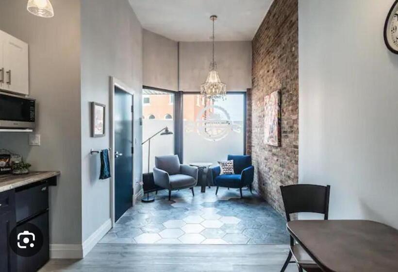 צימר Dresden Marigold Suites 1