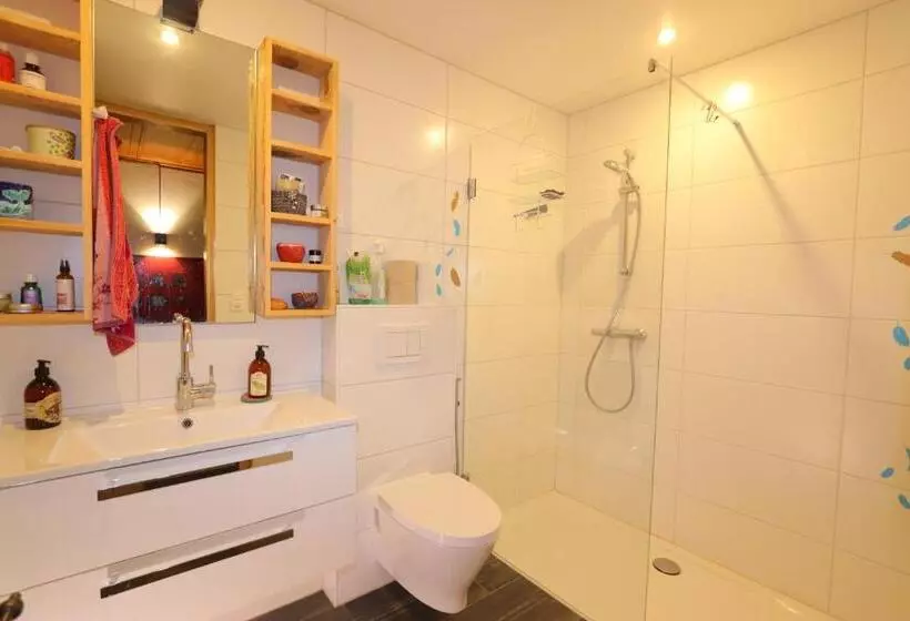 Aamiaismajoitus (B&B) La Reine Des Prés