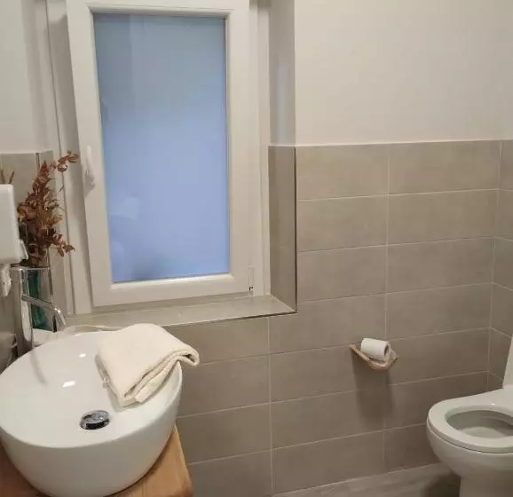 Aamiaismajoitus (B&B) Nuvole E Rondini