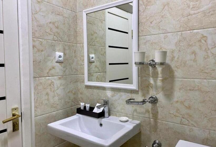 هتل комфорт отель