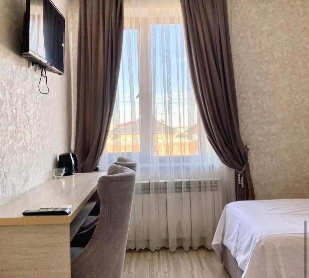 هتل комфорт отель