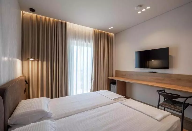 هتل Kamara Rooms