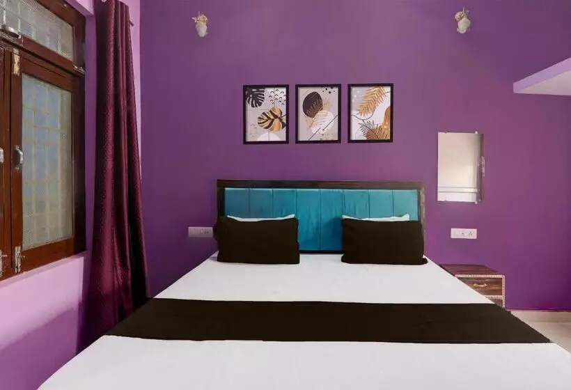 Hotelli Oyo Arya Paradise