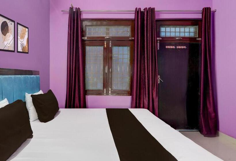 호텔 Oyo Arya Paradise